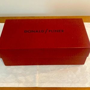 Donald Pliner Sandals